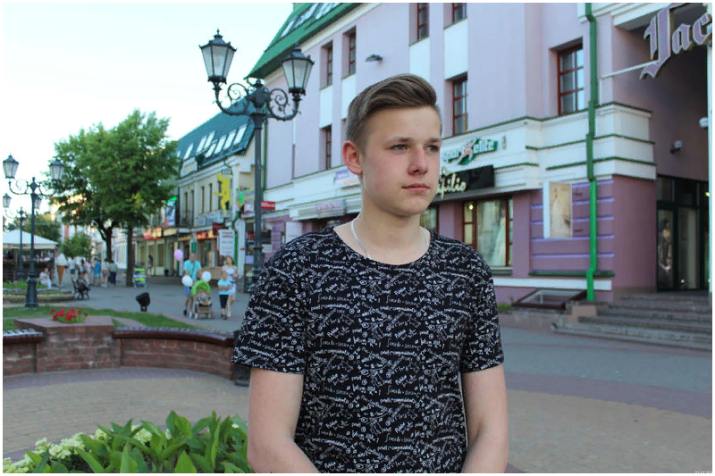 История о пареньке из деревни аниме. Красивый сельский парень. Попов василий кич городок. Kurasu youna monogatari. Паренёк из деревни аниме.