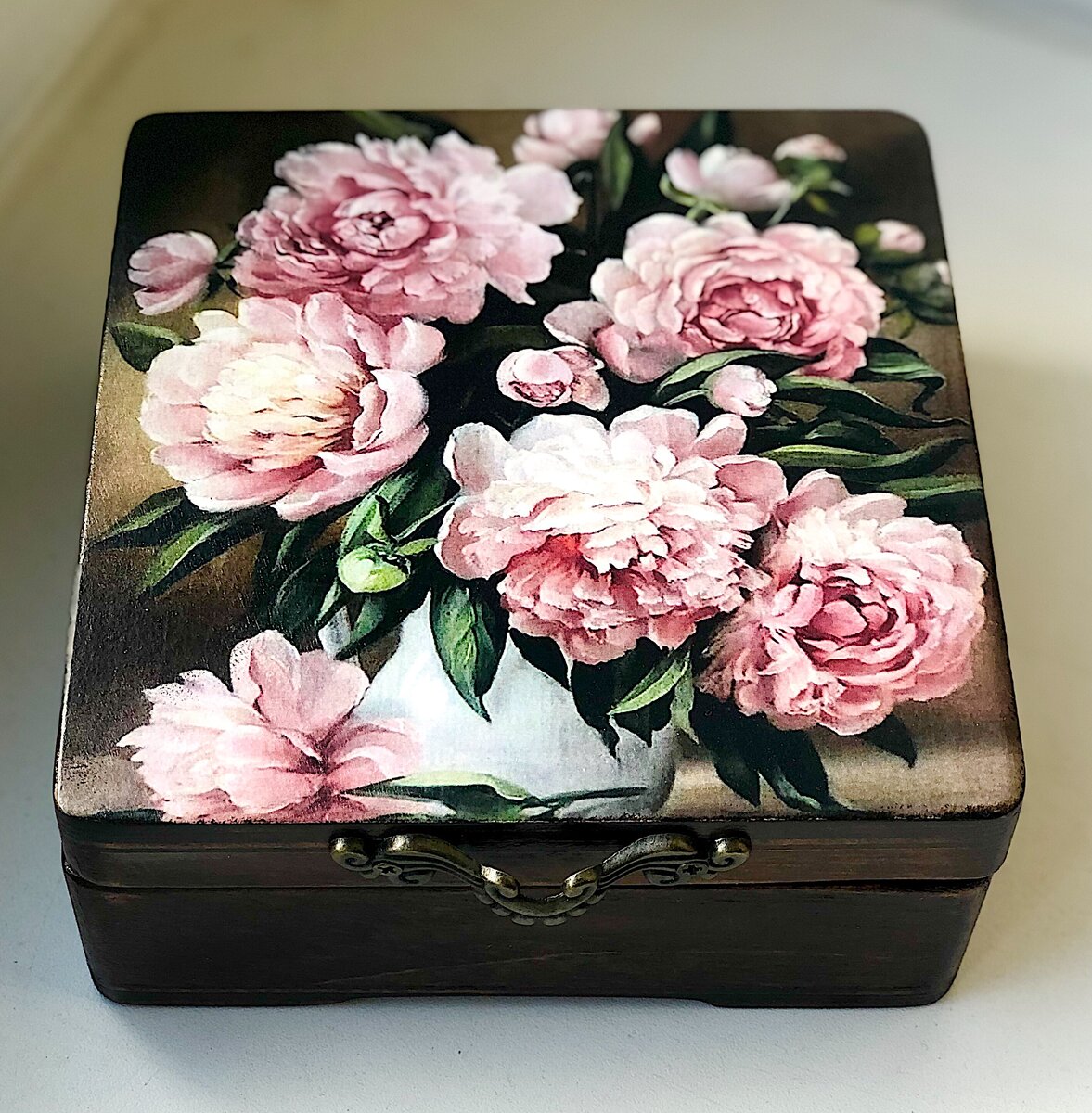 Пример работы в технике "декупаж"