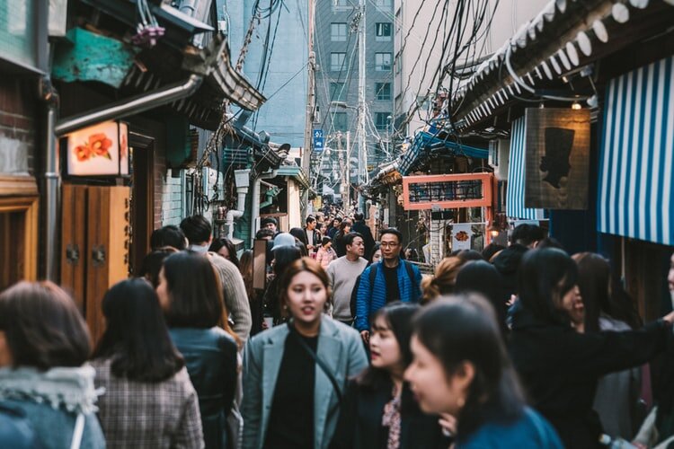 https://unsplash.com/photos/Fp0dUrgx9pE