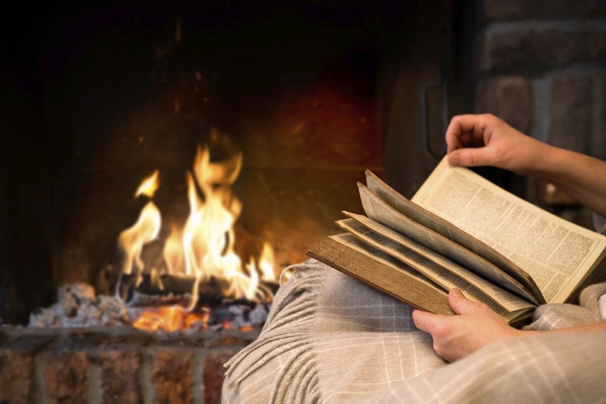 "Уголь отдаёт тепло, сгорая, – книга выделяет тепло, когда её читают". (Мирон Петровский)