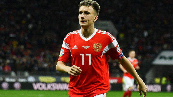 *Александр Головин 