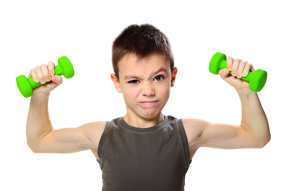 Fit kid. Дети спортсмены. Детский фитнес. Ребенок с гантелей. Сильные дети