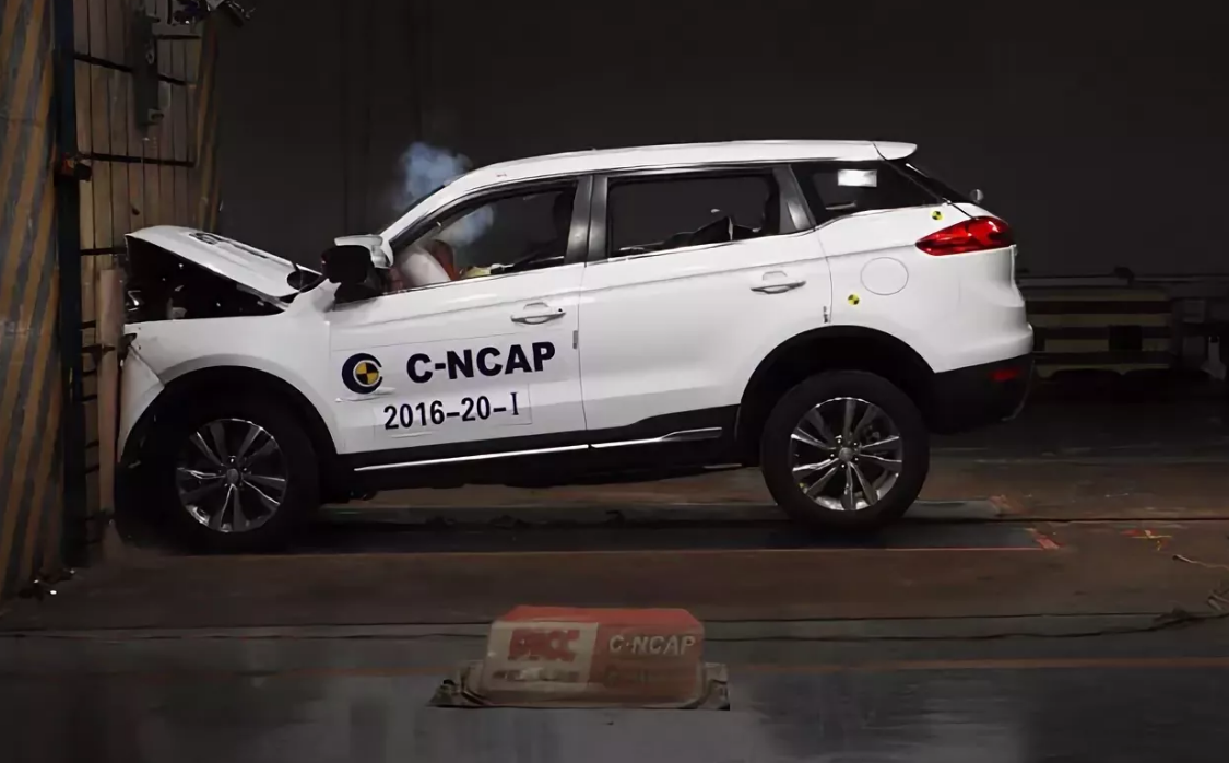краш тест джили отака. Geely atlas краш тест. краш тест китайских автомобилей. краш тест geely coolray 2020. Geely coolray краш тест.
