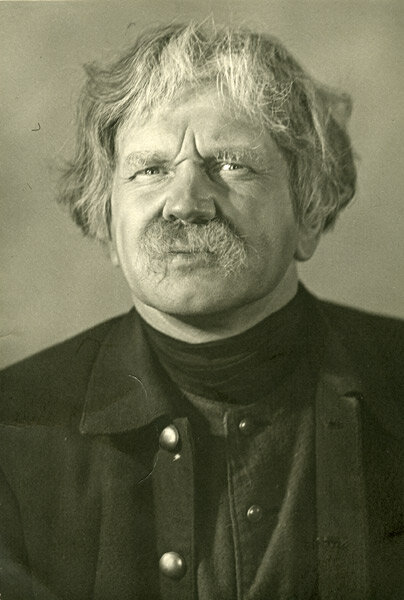 Актер Георгий Ковров в роли Прошки в фильме "Суворов"