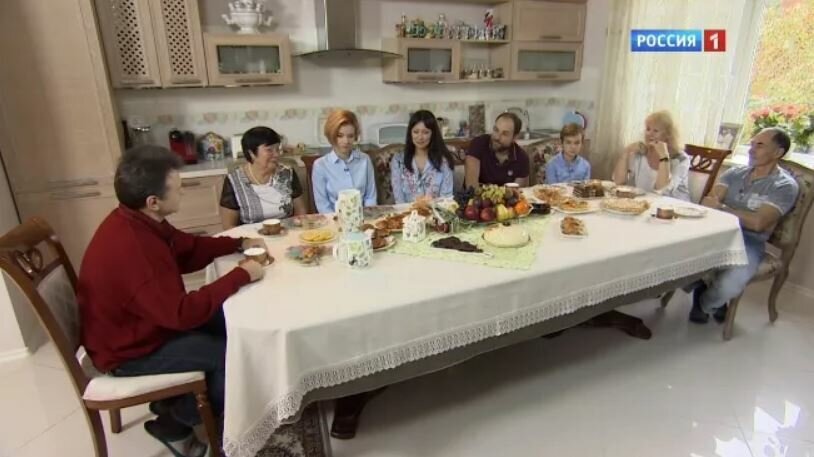 Кухня со всей семьей в одной известной передаче