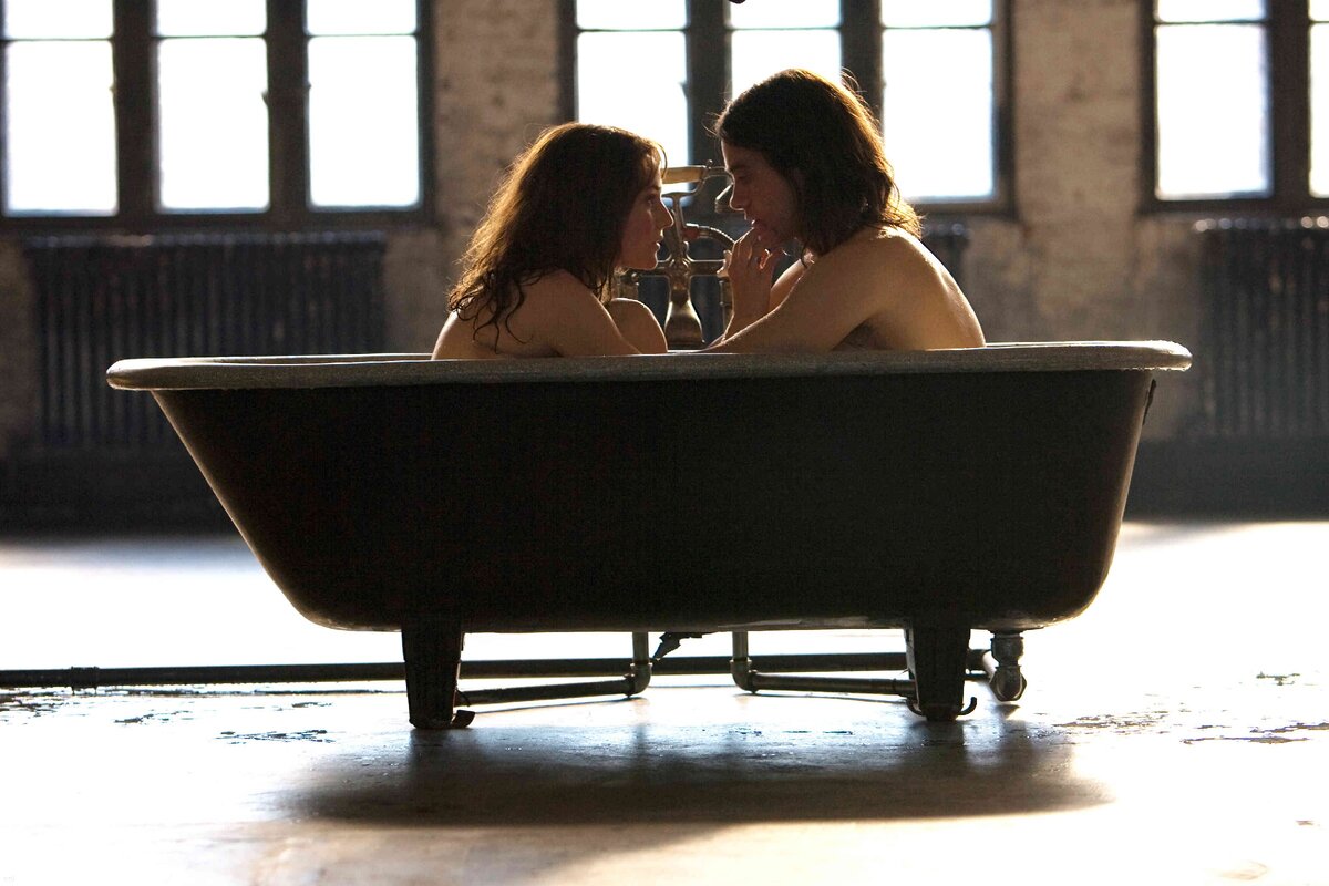 "Пока выбор не сделан, все на свете возможно."