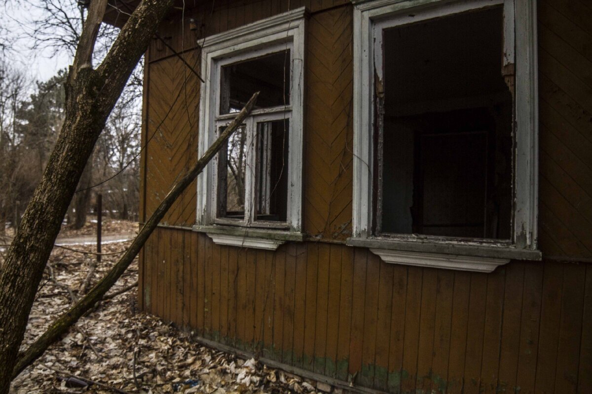 Город Чернобыль: современные фото. Рабочие магазины и гостиницы