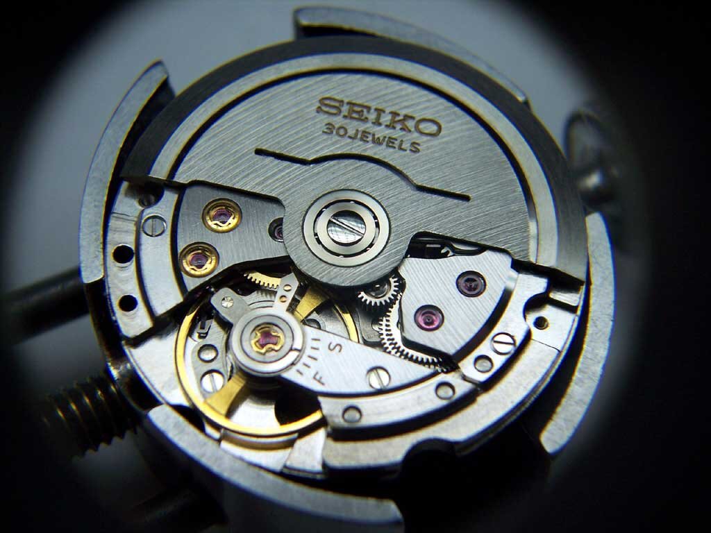 Механические часы 10 1. 6r35 Seiko механизм. Seiko 8306 Movement. Калибр Seiko. Часовой Калибр Seiko 7549a.