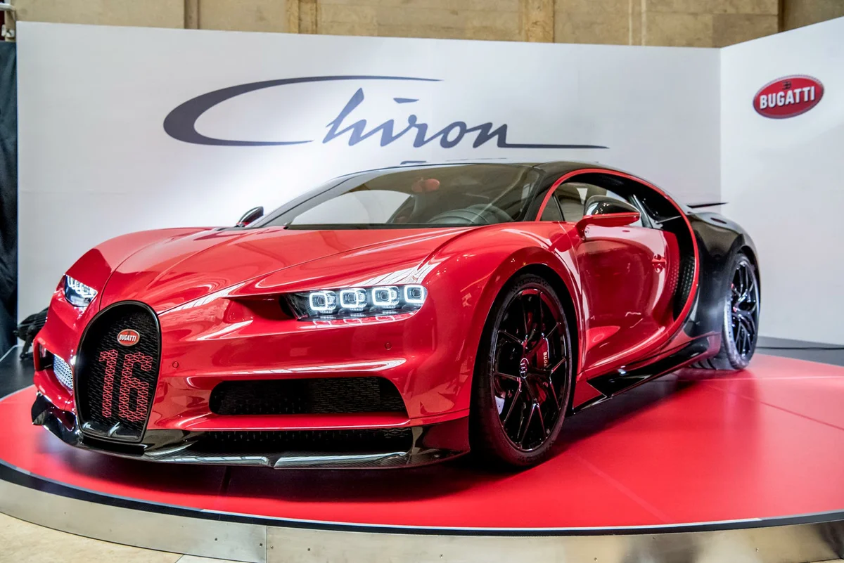 Bugatti Chiron Sport - 3 300 000$