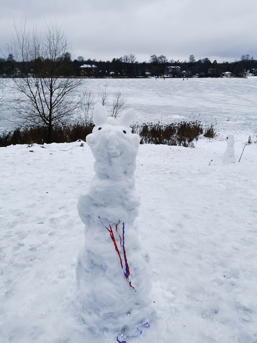 Может, он выглядит как-то так?)))