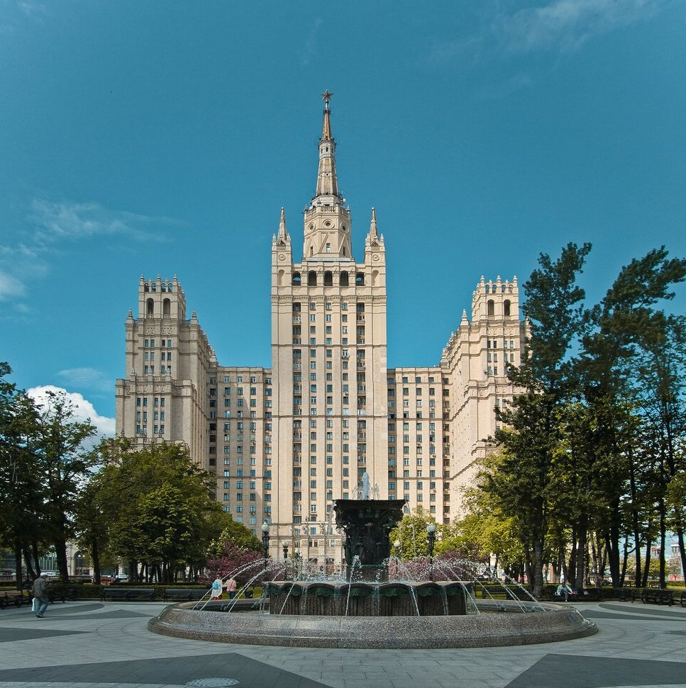 площадь восстания в москве высотка