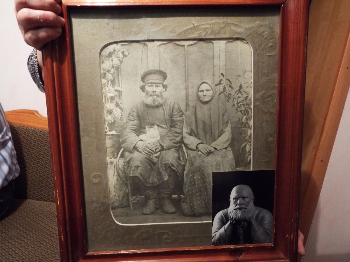 Фото Афанасия Гущина и портрет-реконструкция Ильи Муромца