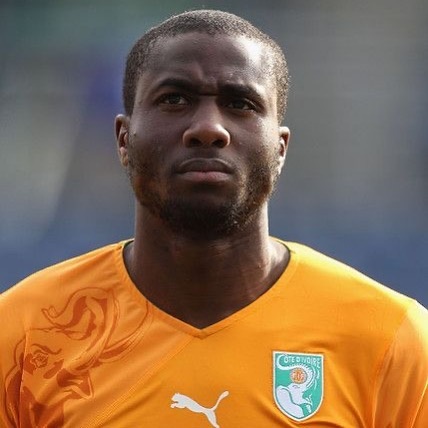 instagram / realtoureyaya