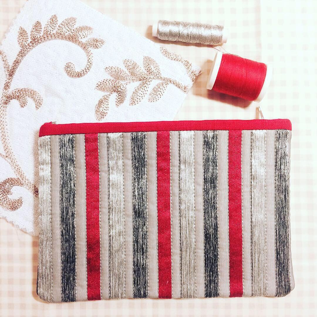 Первый эксперимент: основа серый шелк, верх тюль