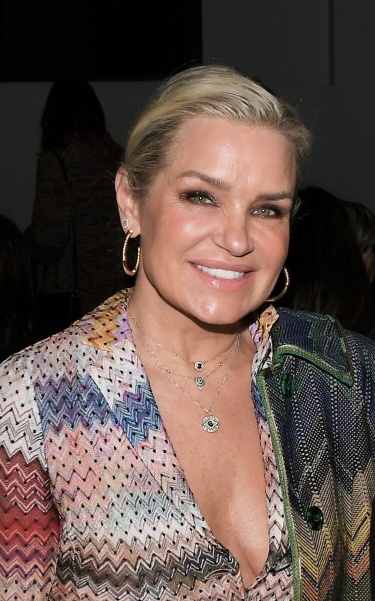 Иоланда Хадид, Legion-Media