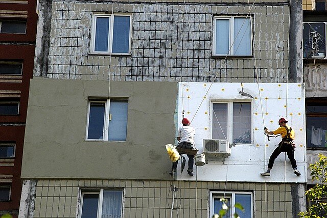 Причины появления плесени в квартире и доме