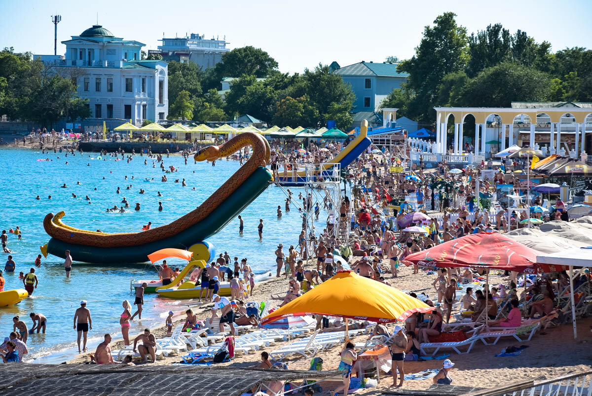 Евпатория фотографии города и пляжей