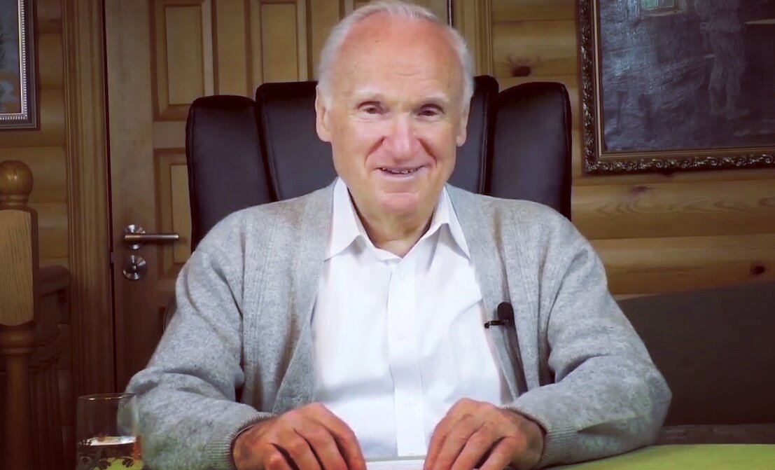 Алексей Ильич Осипов — учёный-богослов, педагог и публицист, доктор богословия, заслуженный профессор Московской духовной академии, апологет, проповедник, писатель, православный катехизатор.