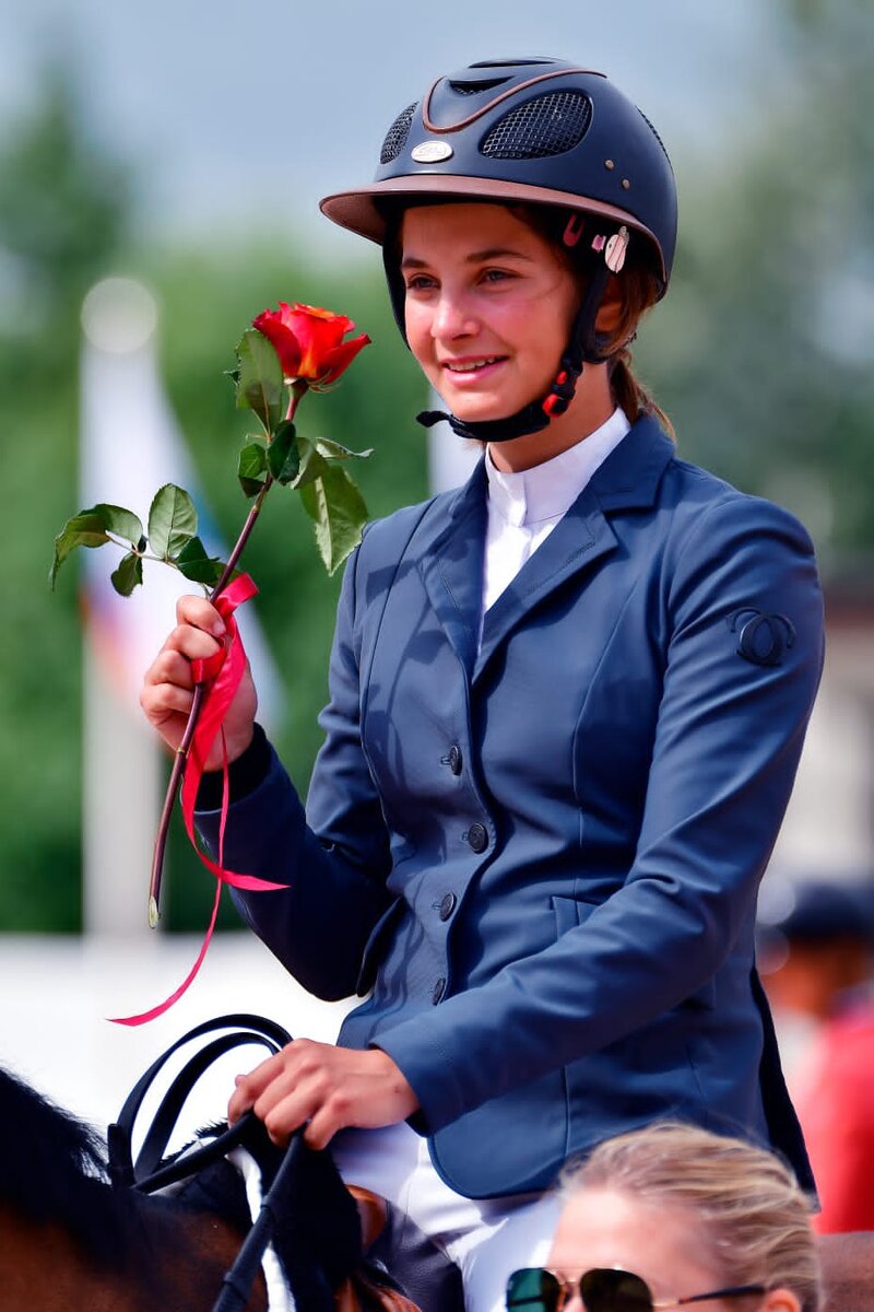 «Помню свои первые 100 см. Я смотрела маршрут и думала: “Что за олимпийская высота, стоит как 160!”