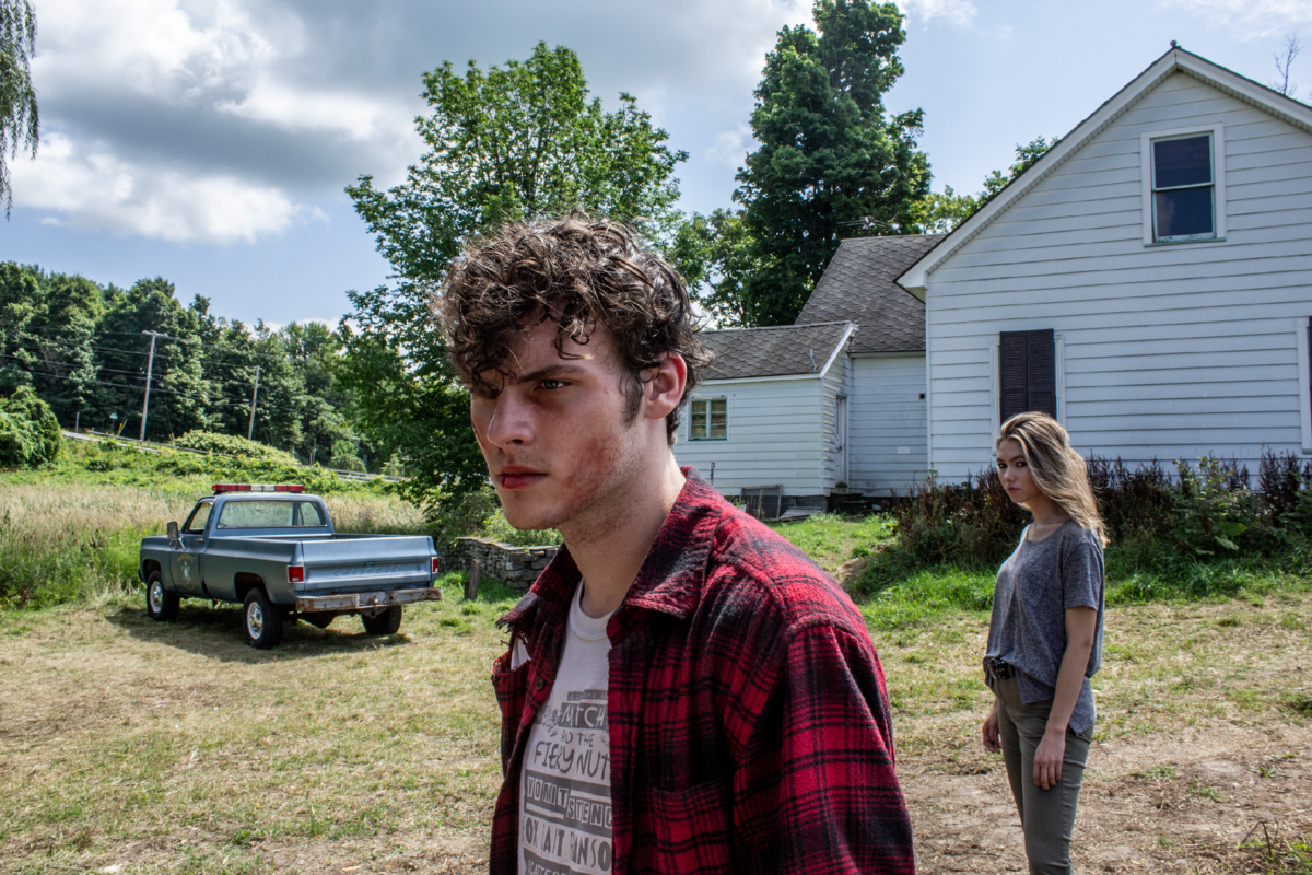 Уезжают в маленькие города. Подсобка дьявола (2019) (the Shed). Кино подсобка дьявола 2019 .. Джей Джей Уоррен. София Хаппонен подсобка дьявола.
