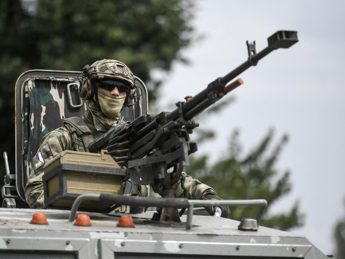    Военнослужащий ВС России в зоне проведения спецоперации© РИА Новости / Константин Михальчевский