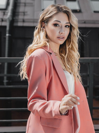 Лера, фото 2019 года из инстаграм