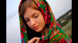 Добродетель украшает