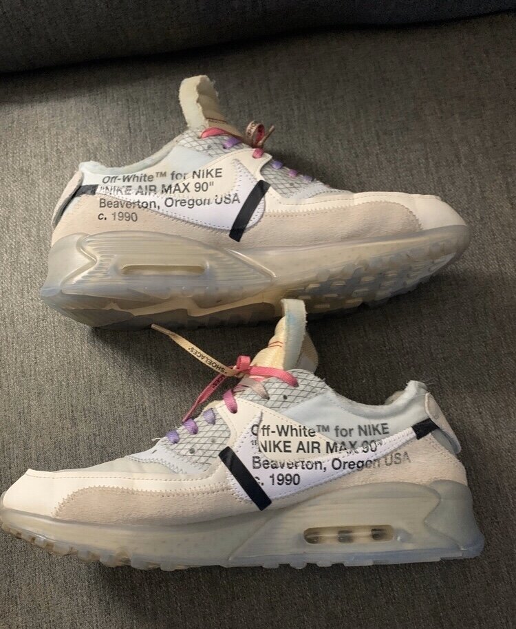 Мои кроссы Off-White ft Nike air max. На первые взгляд немного не эстетичны, но в жизни — очень хороши!