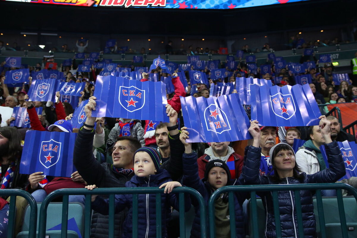 Хоккейный клуб "Локомотив" обыграл СКА со счетом 2:1