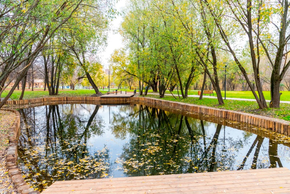 Сайт парка яуза. Парк Яуза в Медведково. Парк Яуза Чермянка. Яуза река парк Свиблово. Парк Яуза благоустройство.