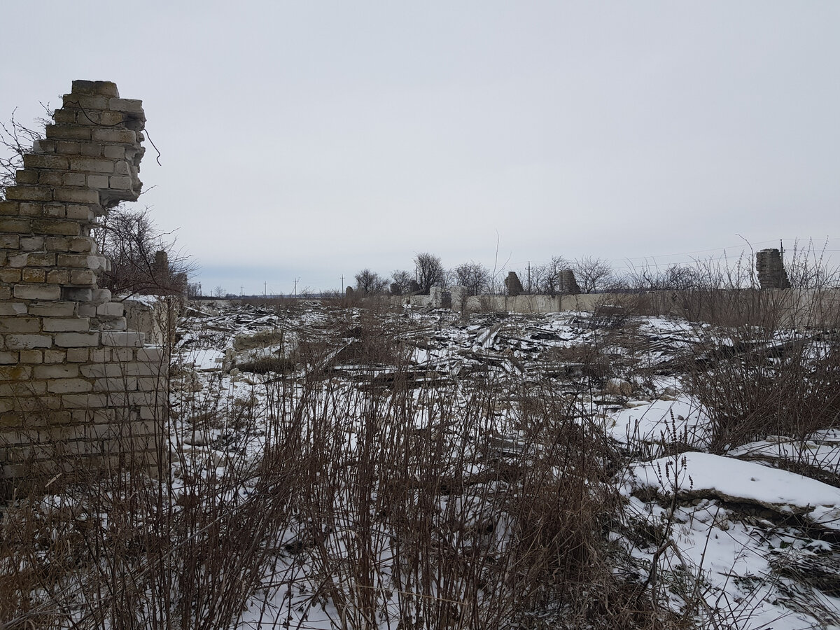 В конце лета добрались демонтажники и сюда(((