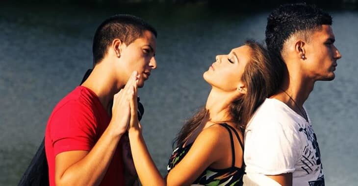 Выбор из двух