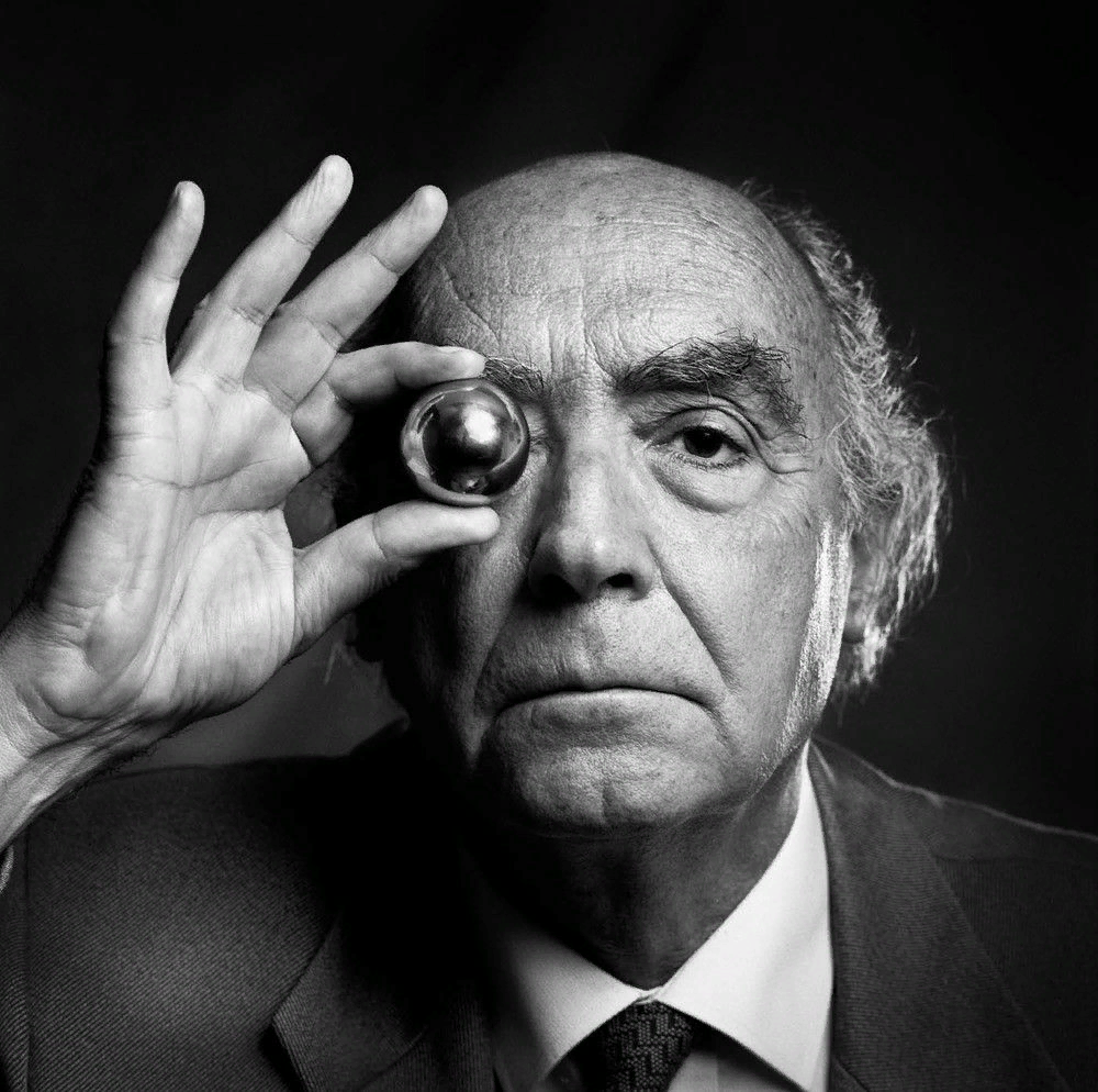 Жозе Сарамаго. Источник: http://booksonline.com.ua/blog/zhoze-saramago-kain/