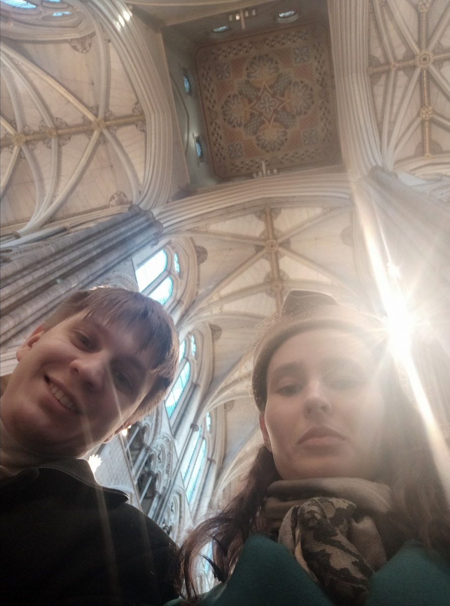 Перед службой.