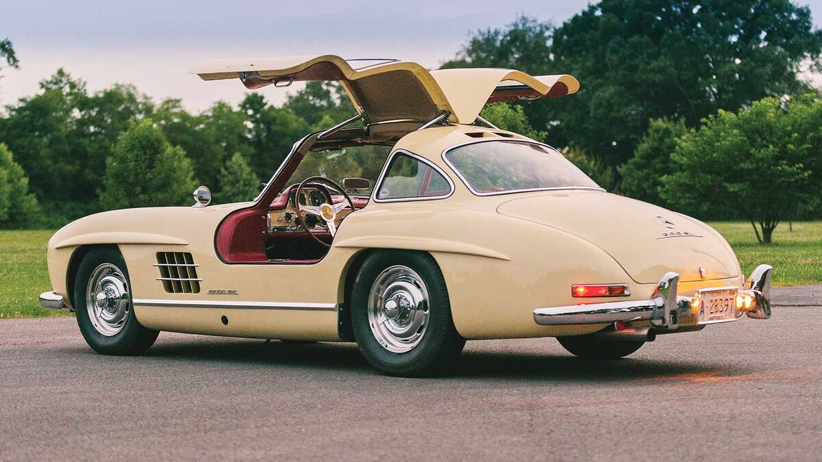Старый Мерседес 300sl