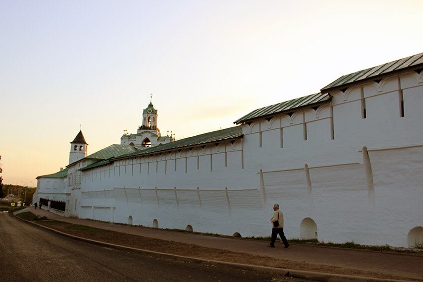 Ярославский Кремль Преображенский монастырь