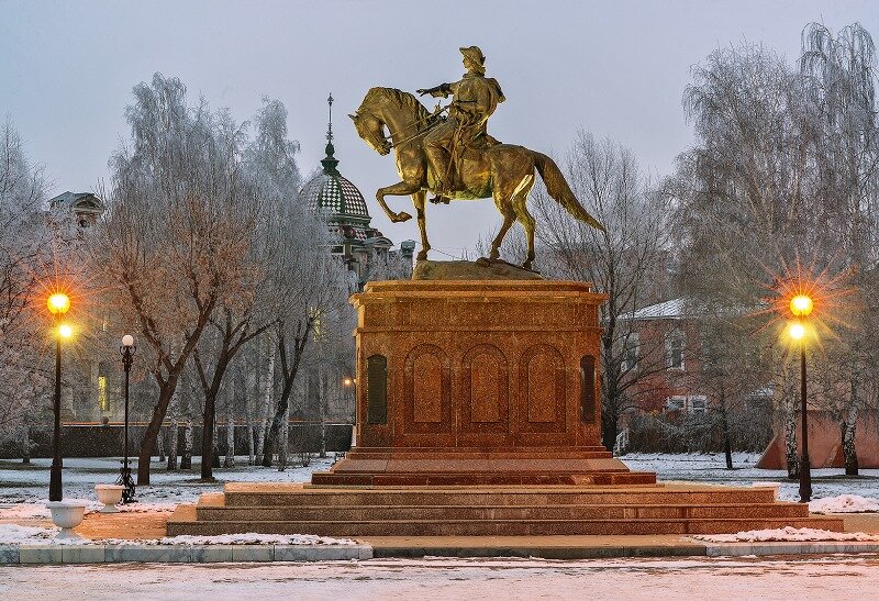 фото: https://ds05.infourok.ru памятник Петру Первому