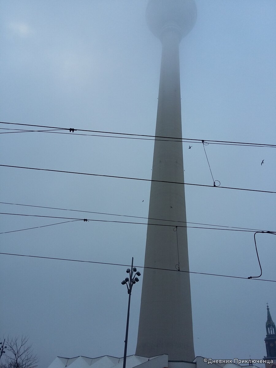 Телебашня. Листайте вправо, чтобы посмотреть остальные фотографии