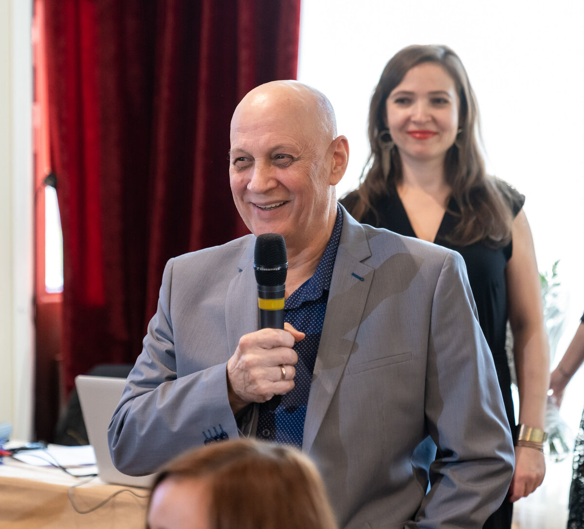 Василий Головачев на церемонии награждения конкурса "Новая Фантастика-2020"