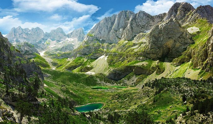 Горное ущелье Албании (территория древнего Эпира). Фото из открытых источников.