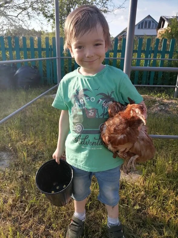Грязный ребенок - счастливый ребенок!:)