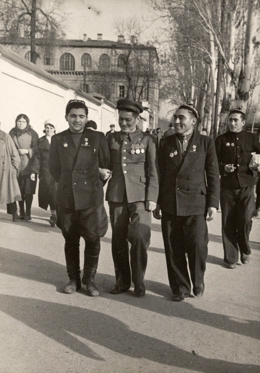 Лица войны- лица Победы. Редкие фотографии военных лет. Ташкент. 1941-1946  гг. | Tashkent Retrospective | Дзен