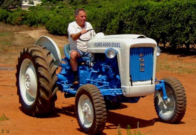 Трактор Форд-4000 из музея Lev Hasharon Museum for Annals of the Tractor and Agricultural Mechanization