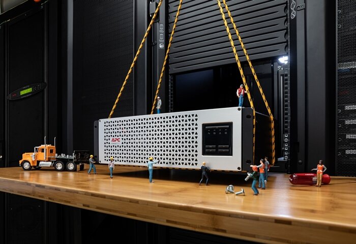 Изучаем особенности ИБП Smart-UPS On-Line серии SRTL от APC by Schneider Electric