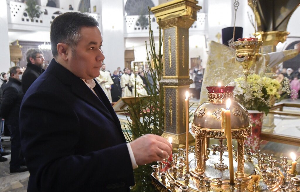 В Твери Игорь Руденя встретил Рождество Христово в Воскресенском соборе