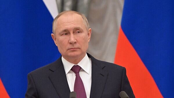    Президент РФ Владимир Путин на пресс-конференции© РИА Новости / Сергей Гунеев/POOL