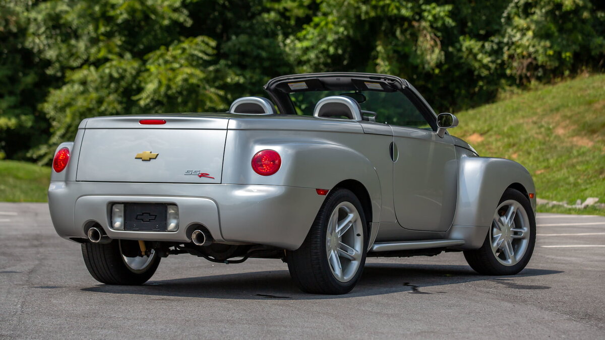 Chevrolet SSR багажник