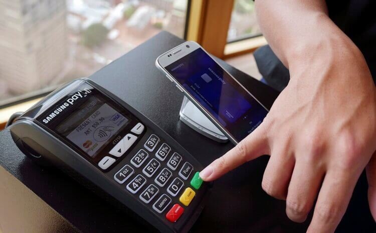 Samsung Pay, SberPay и Mir Pay — три сервиса, которые позволяют платить картой Мир телефоном