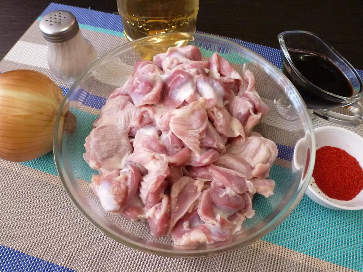Куриные желудки на пару