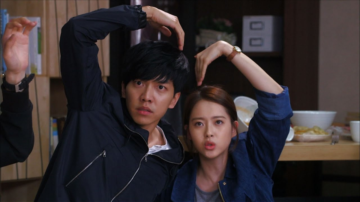 Смешные моменты из дорамы. Дорама you’re all Surrounded. Дорама Звёздный учитель.